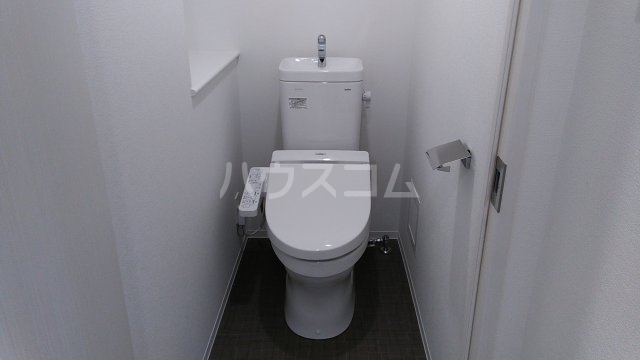 13/30 トイレ