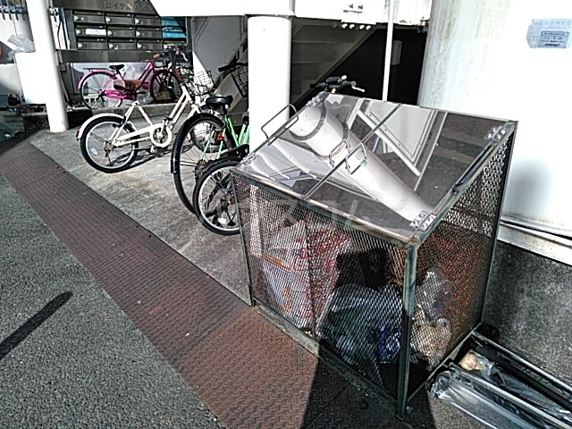 22/29 エントランス