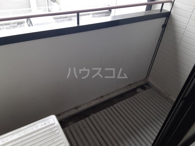 20/28 バルコニー