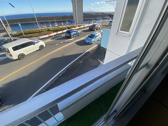 19/28 バルコニー