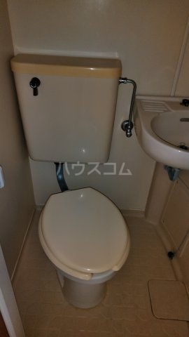 16/30 トイレ