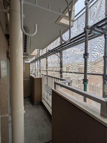 13/25 バルコニー