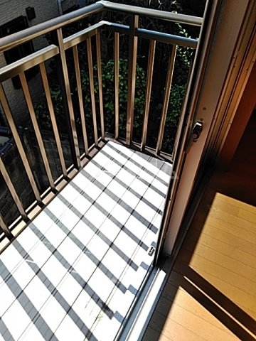 18/26 バルコニー