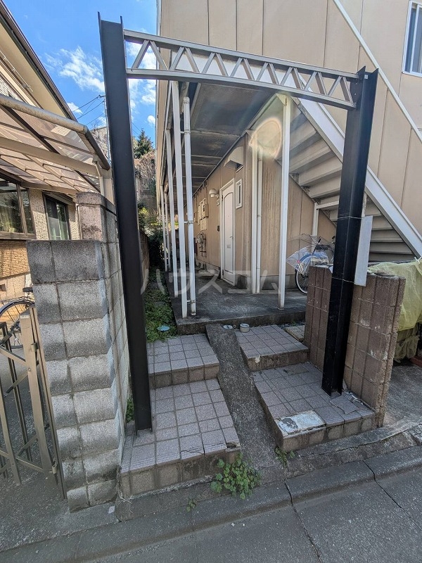 3/4 エントランス