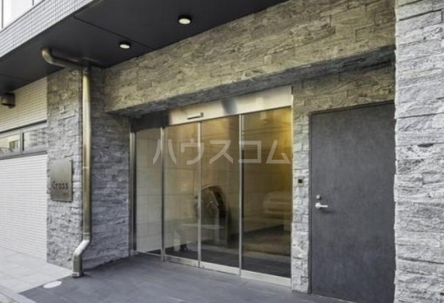 15/19 エントランス