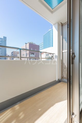 20/30 バルコニー