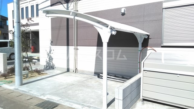 3/3 駐車場