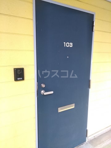 17/25 エントランス