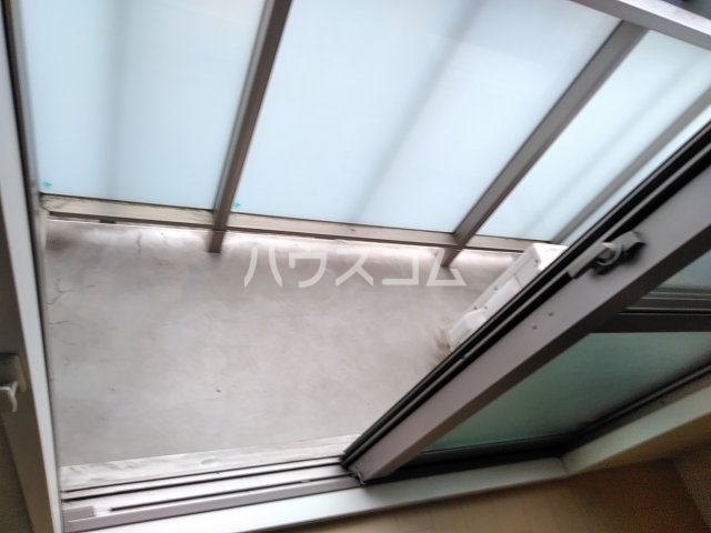 21/30 バルコニー