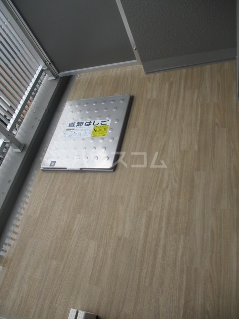 15/25 バルコニー