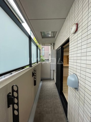 20/30 バルコニー