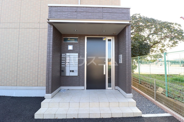 21/25 エントランス