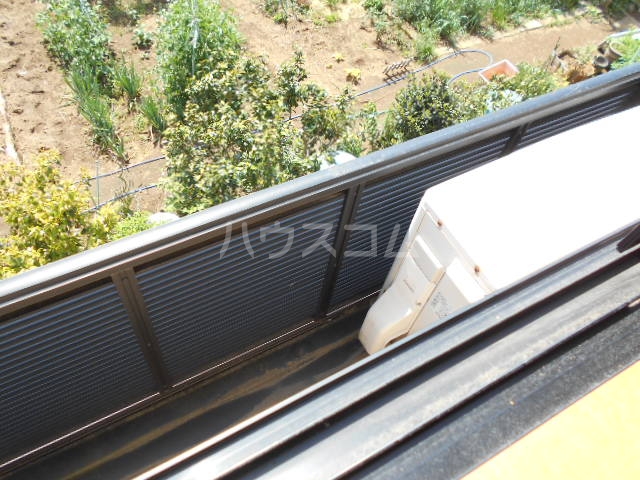 23/30 バルコニー