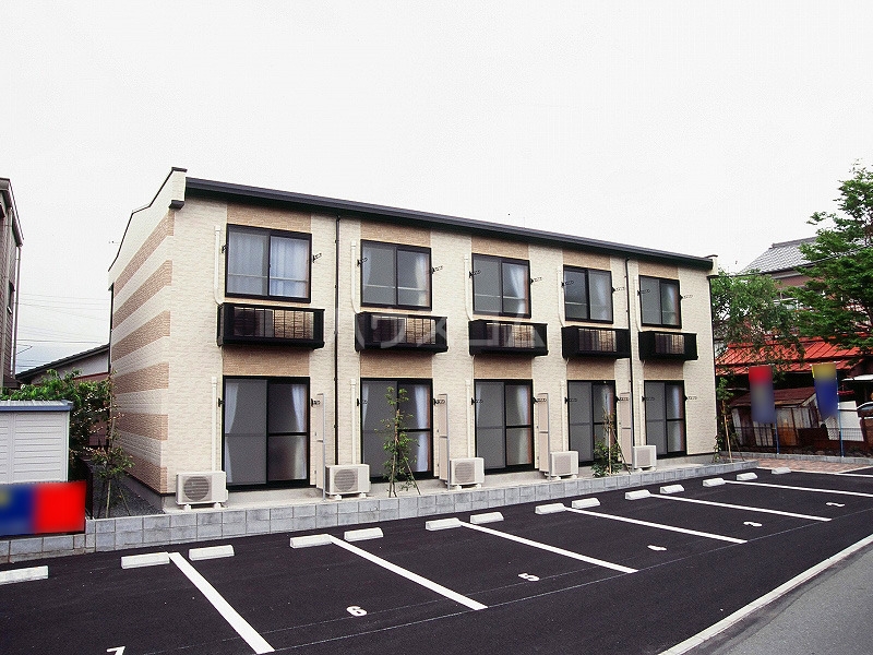 13/17 エントランス