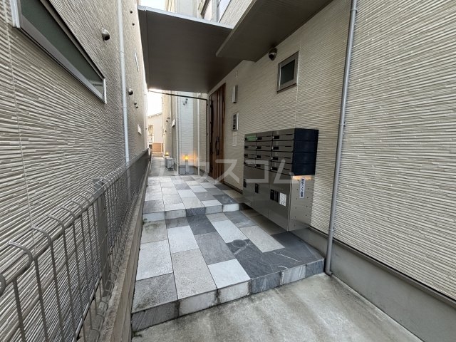 3/4 エントランス