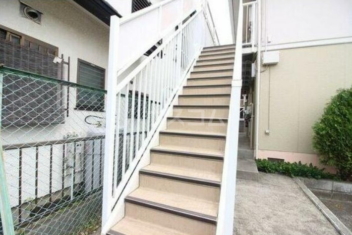 17/24 エントランス