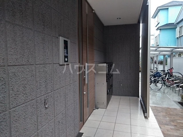 29/30 エントランス