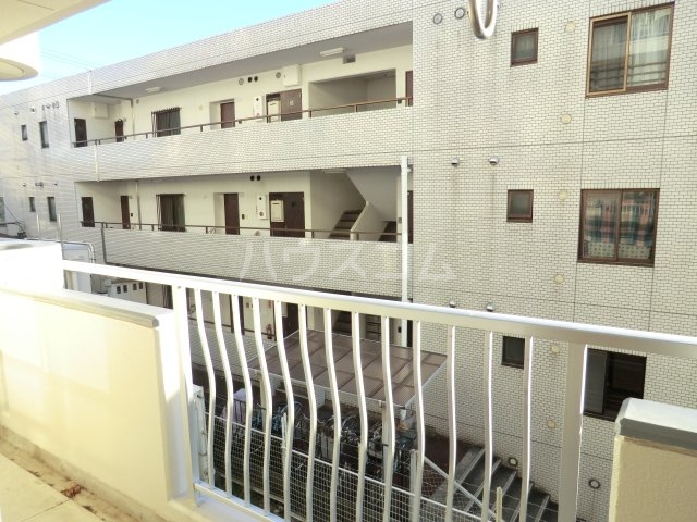 18/30 バルコニー