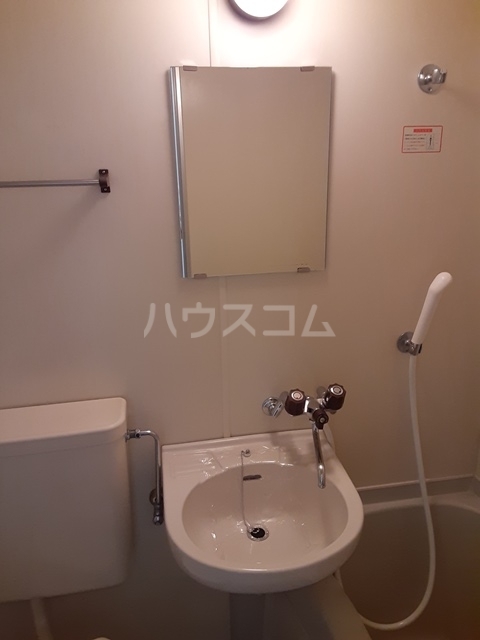 16/27 洗面