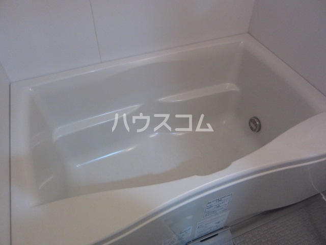 13/28 浴室