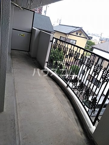 15/27 バルコニー