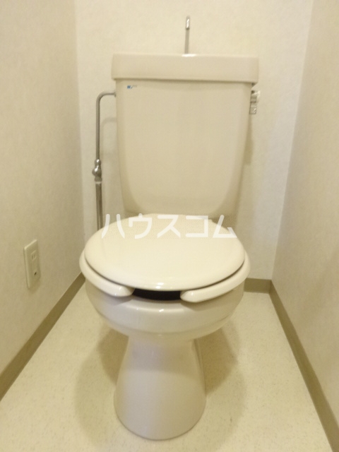 13/30 トイレ