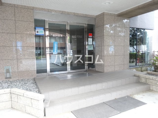 22/30 エントランス