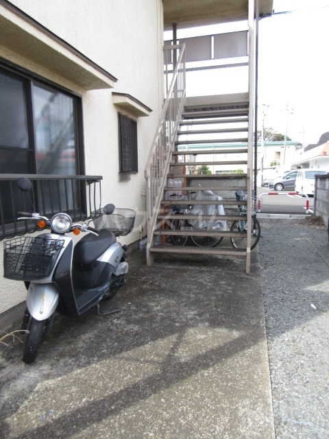 29/30 エントランス