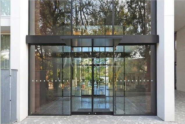 15/25 エントランス