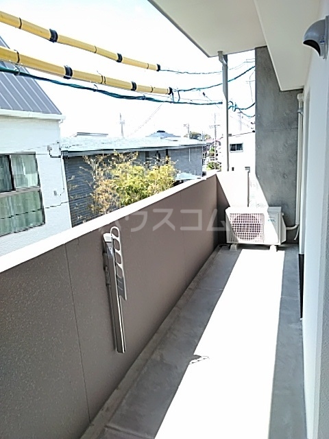 14/30 バルコニー