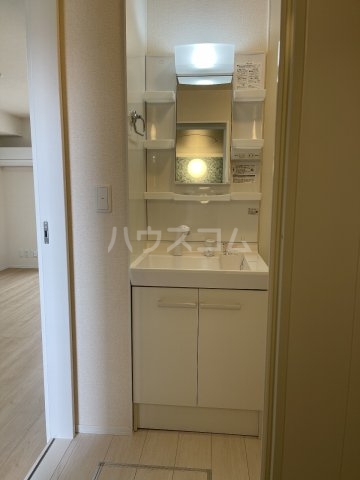 17/30 洗面