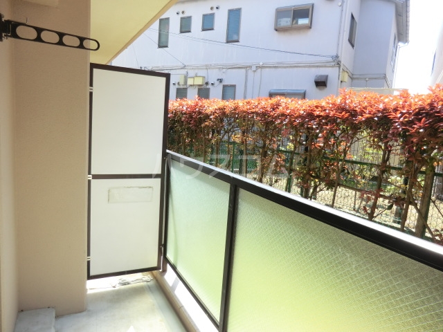 18/26 バルコニー