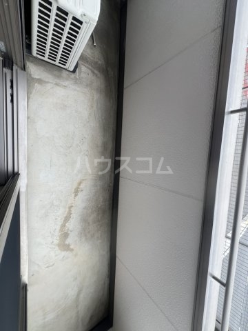 21/30 バルコニー