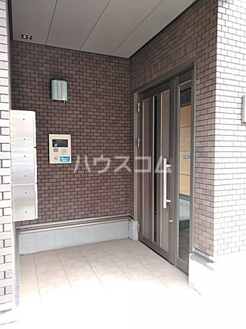 29/30 エントランス