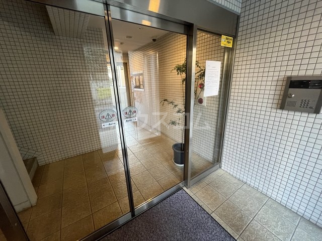 2/9 エントランス