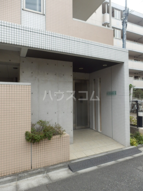 2/10 エントランス