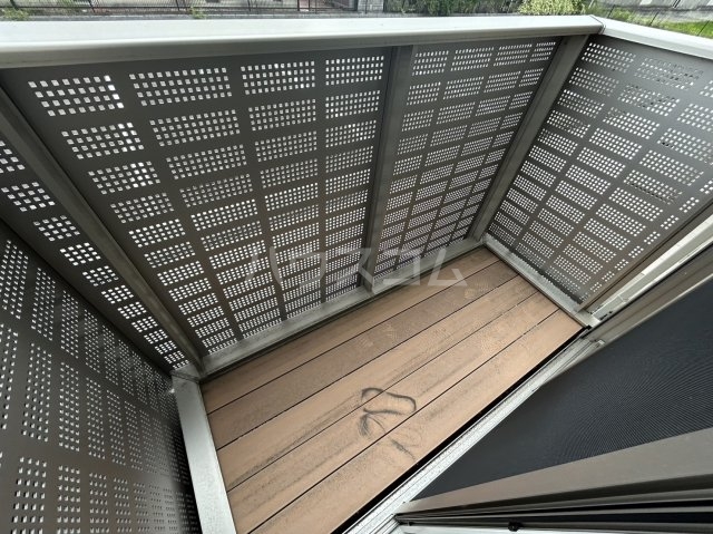 17/30 バルコニー