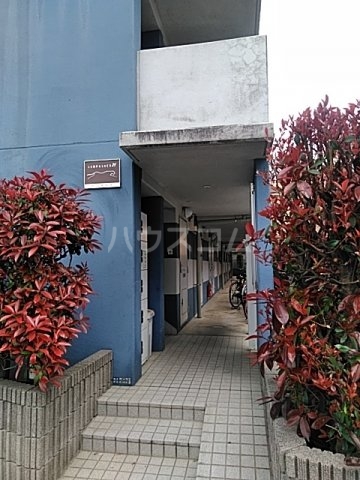 29/30 エントランス