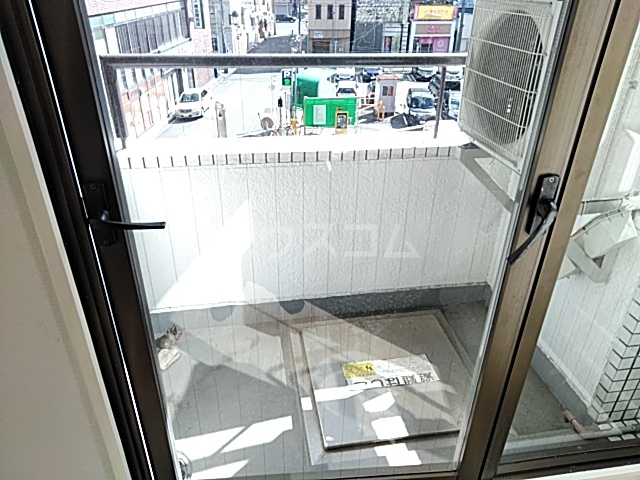 16/25 バルコニー