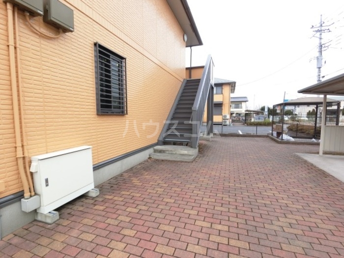 21/29 エントランス