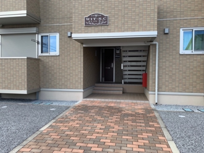 16/24 エントランス