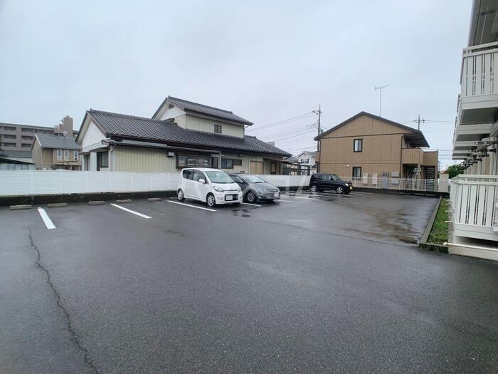 19/25 駐車場