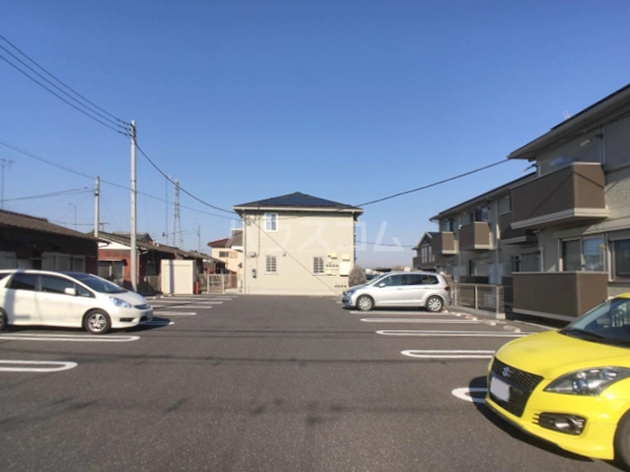 18/20 駐車場