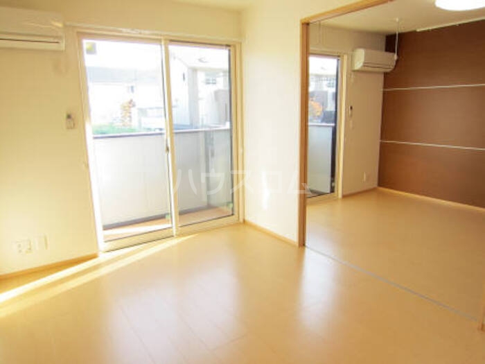 3/7 リビング/ダイニング