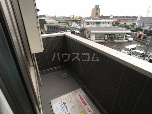 18/30 バルコニー