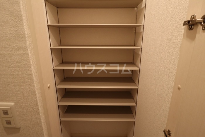 5/28 玄関