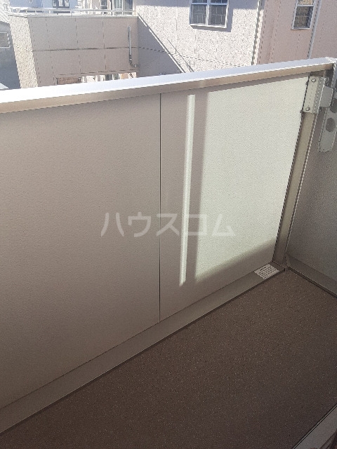 18/30 バルコニー