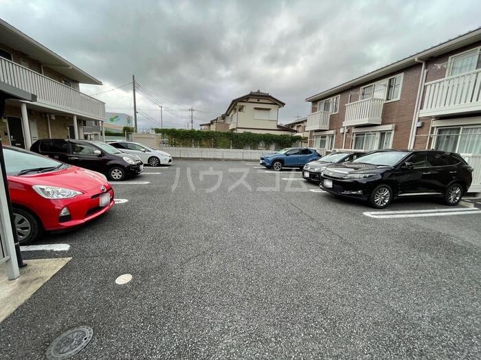 20/22 駐車場