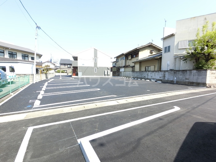 20/24 駐車場