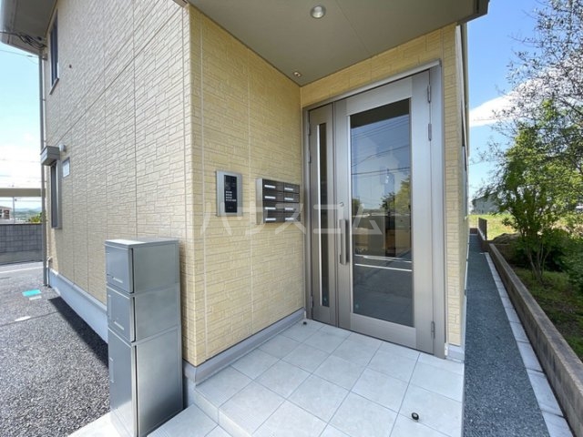 15/20 エントランス